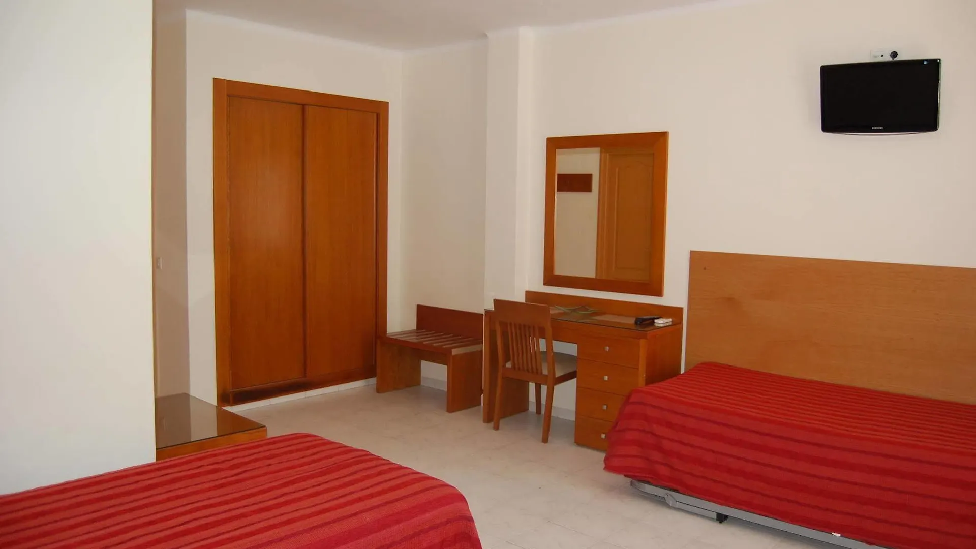 Hostal Marazul Nerja