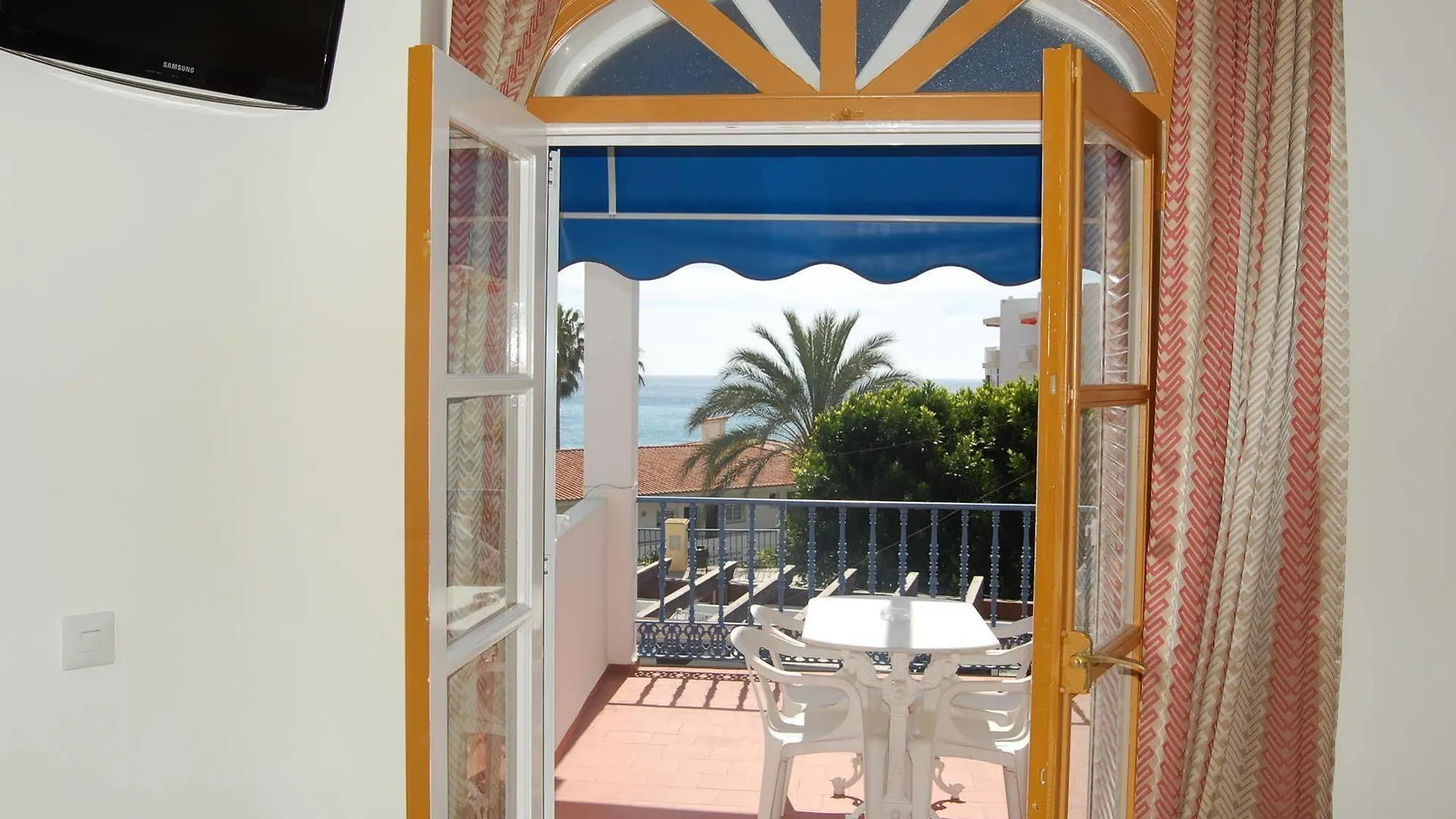 Hostal Marazul Nerja